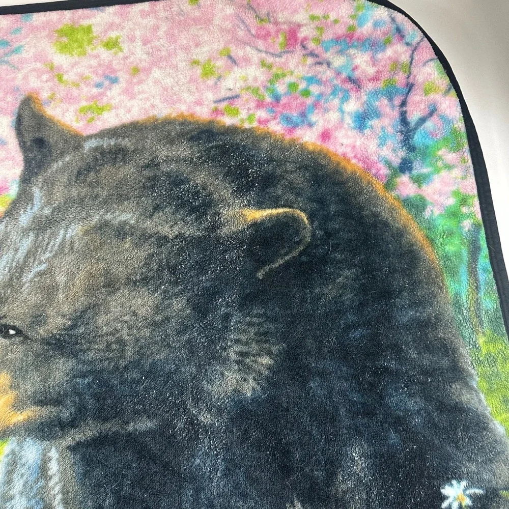 Abraham Hunter Bear Cub Mother Spring Blossom Fleece Blanket Throw‎